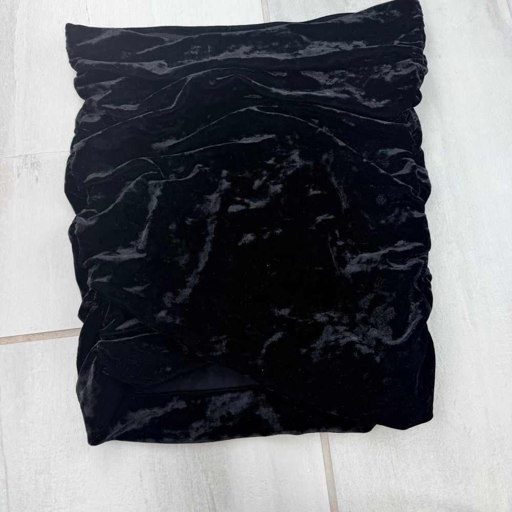 Free People Black Crushed Velvet Ruched Bodycon Mini Skirt Small 35F666S891G